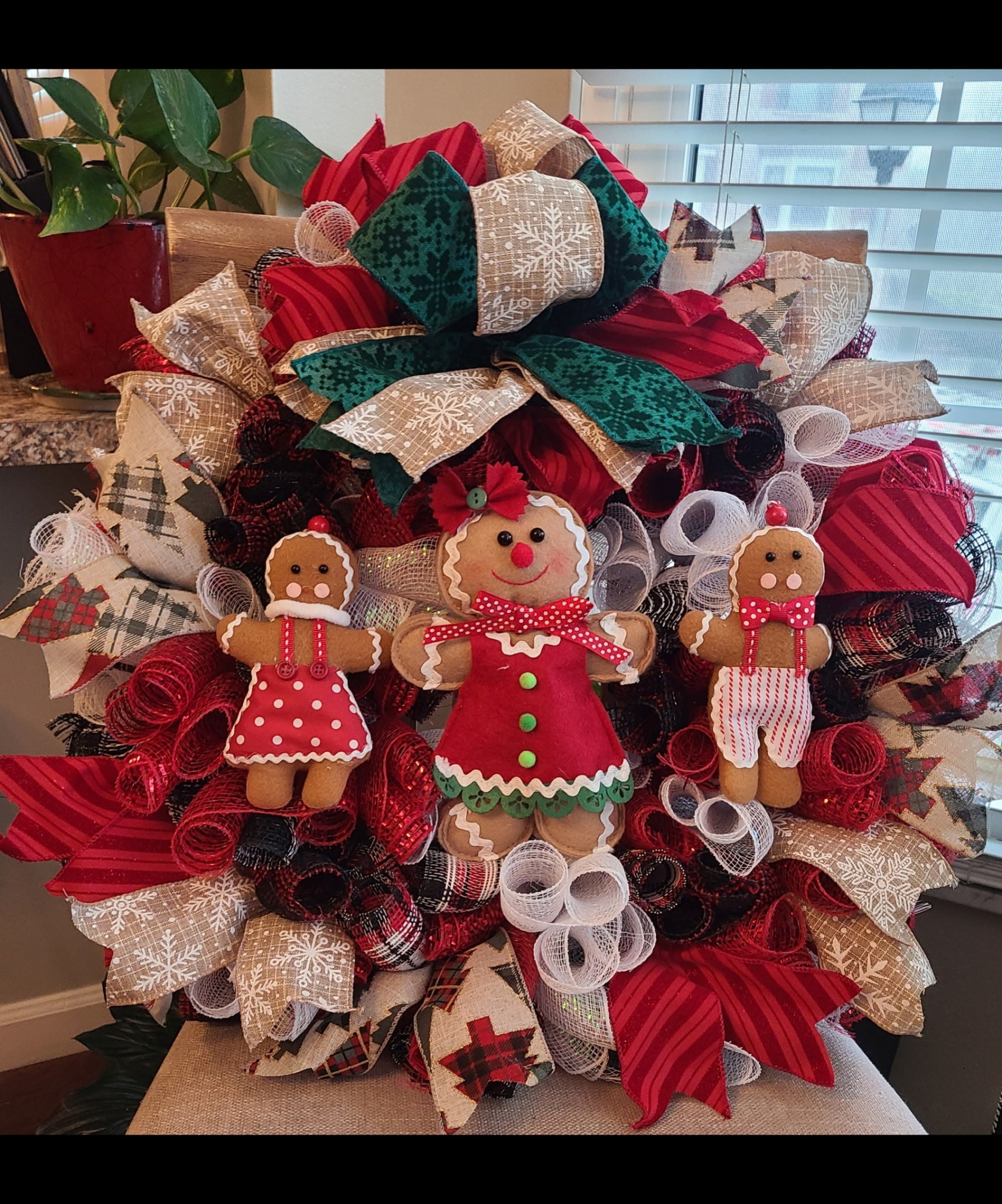 Gingerbread Christmas Wreath